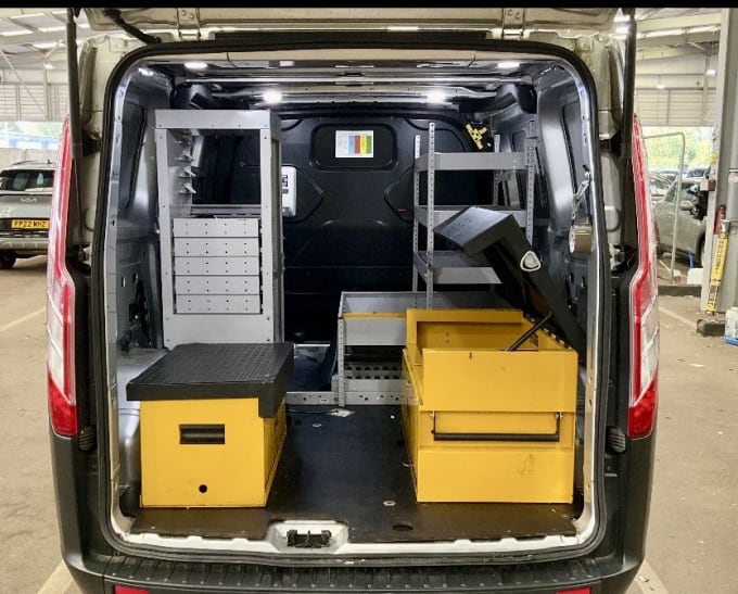 2025 Ford Transit Custom