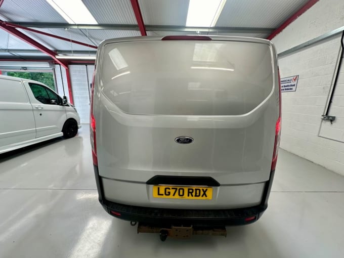 2025 Ford Transit Custom