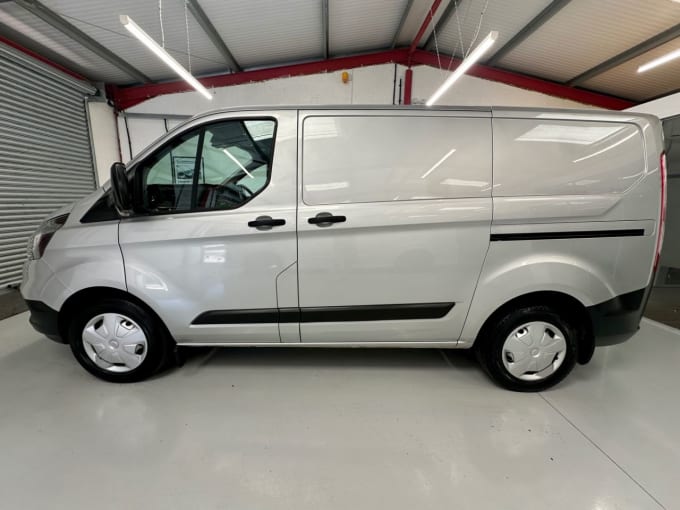 2025 Ford Transit Custom