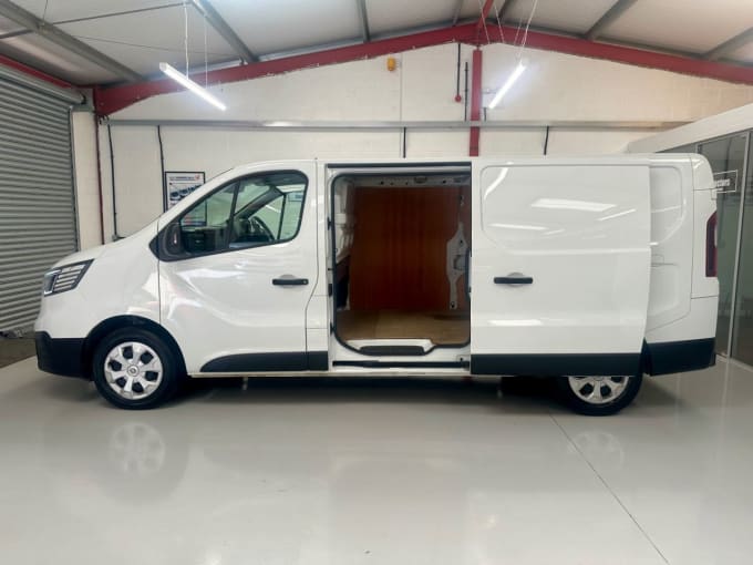 2025 Renault Trafic