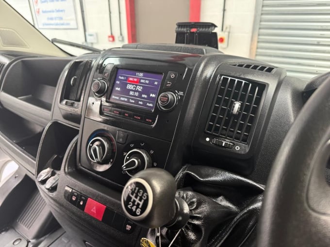 2025 Vauxhall Movano