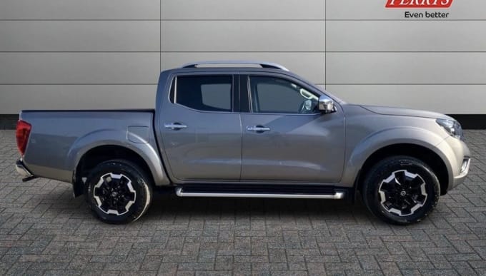 2025 Nissan Navara