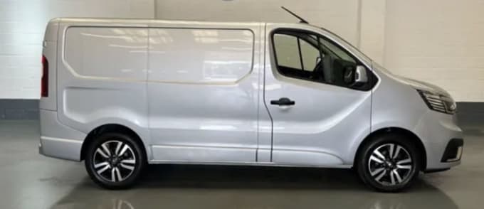 2025 Renault Trafic