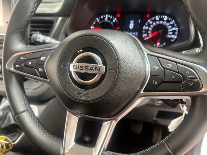 2025 Nissan Primastar