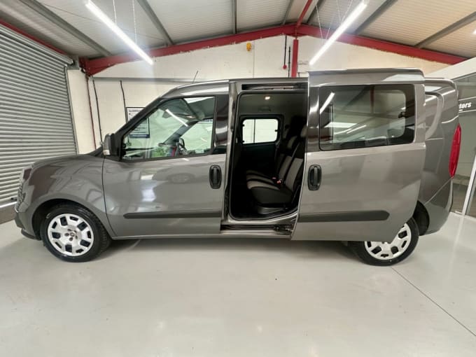 2025 Fiat Doblo