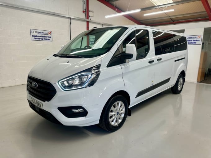 2025 Ford Transit Custom
