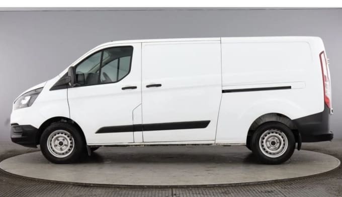 2025 Ford Transit Custom