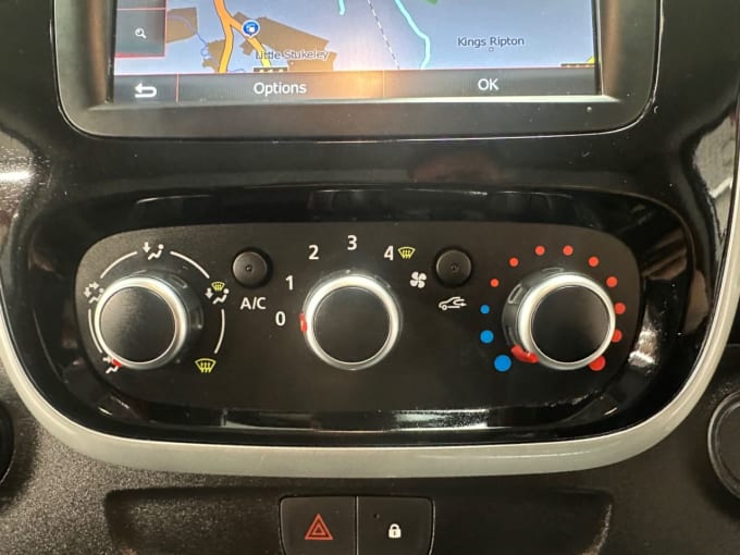 2025 Renault Trafic