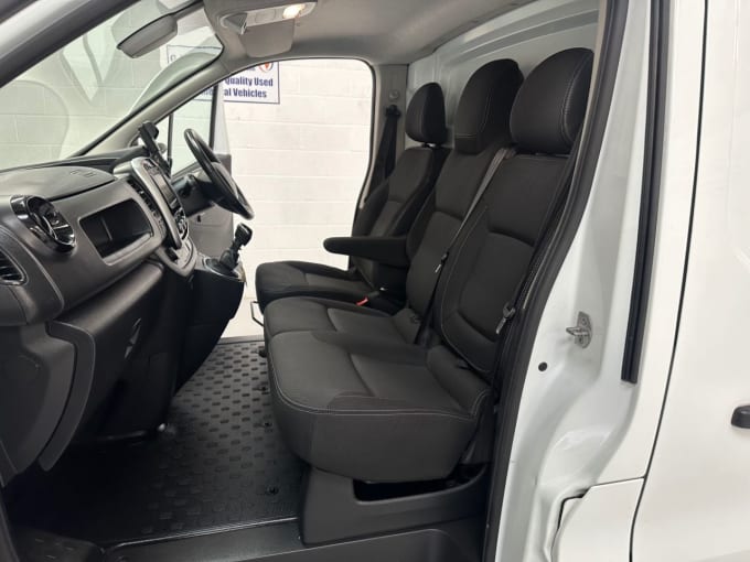 2025 Renault Trafic