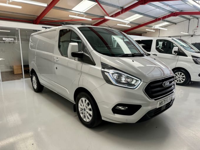 2025 Ford Transit Custom