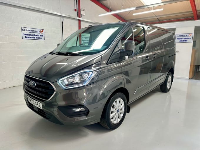 2025 Ford Transit Custom