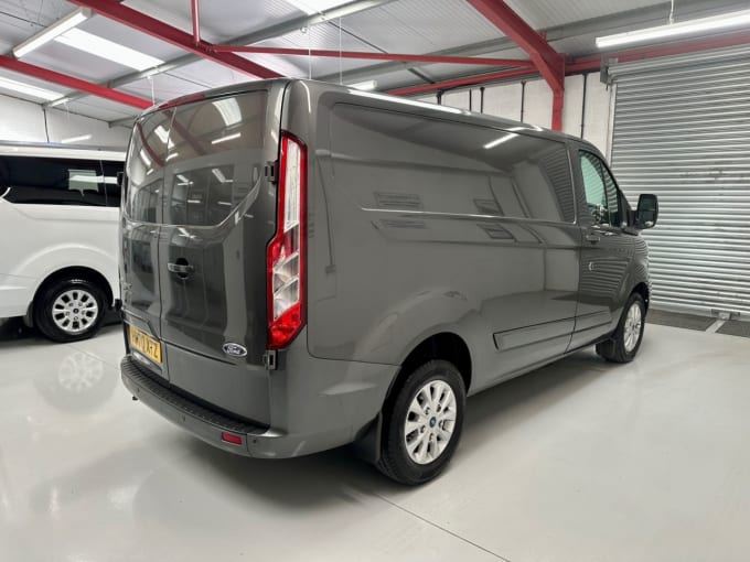 2025 Ford Transit Custom