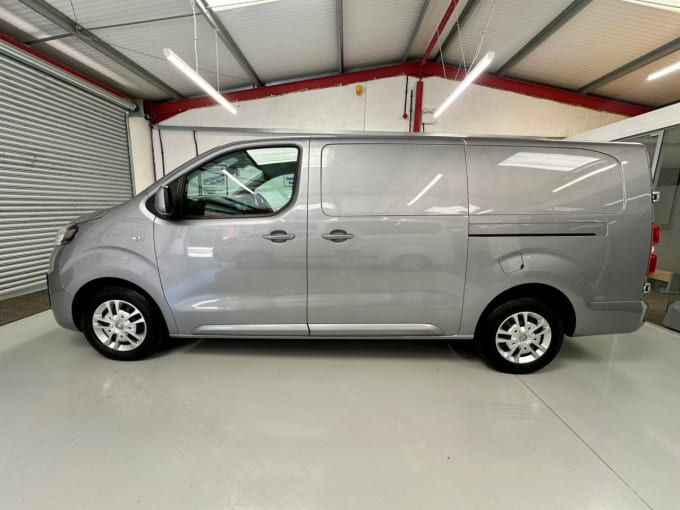2025 Vauxhall Vivaro