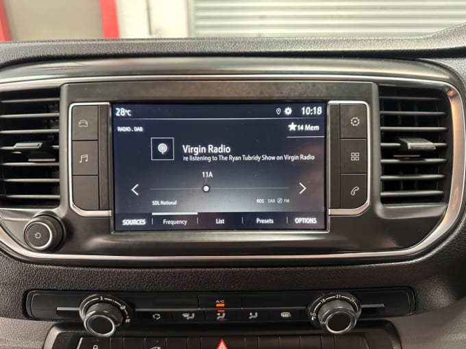 2025 Vauxhall Vivaro