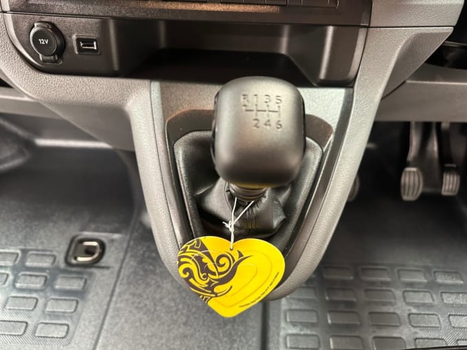 2025 Vauxhall Vivaro