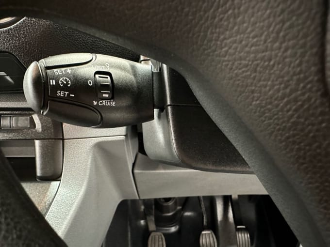 2025 Vauxhall Vivaro