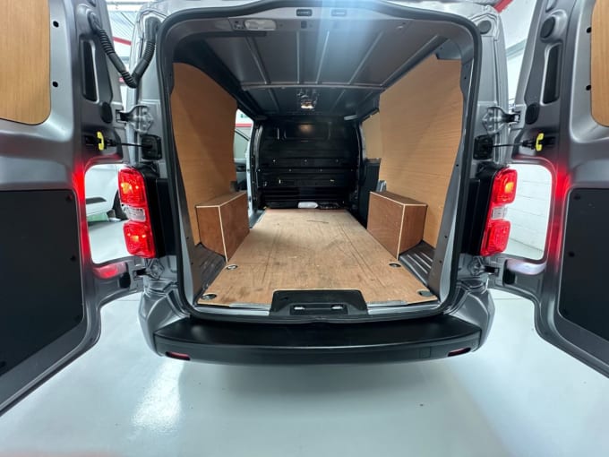 2025 Vauxhall Vivaro