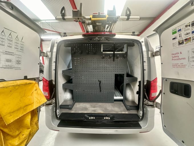 2025 Mercedes-benz Vito
