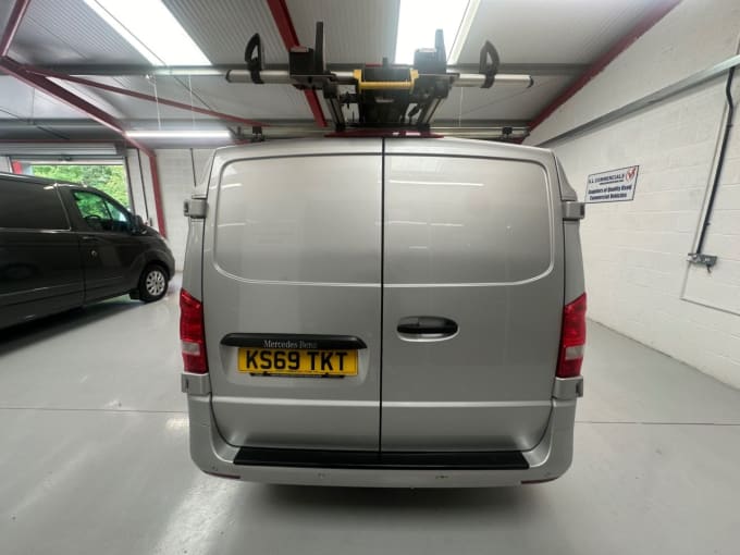 2025 Mercedes-benz Vito