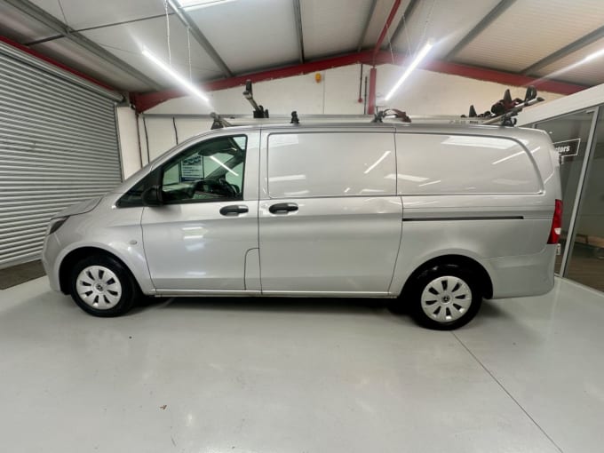 2025 Mercedes-benz Vito