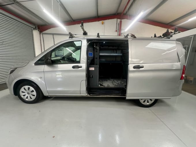 2025 Mercedes-benz Vito