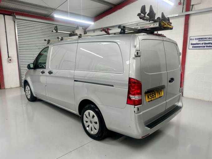 2025 Mercedes-benz Vito