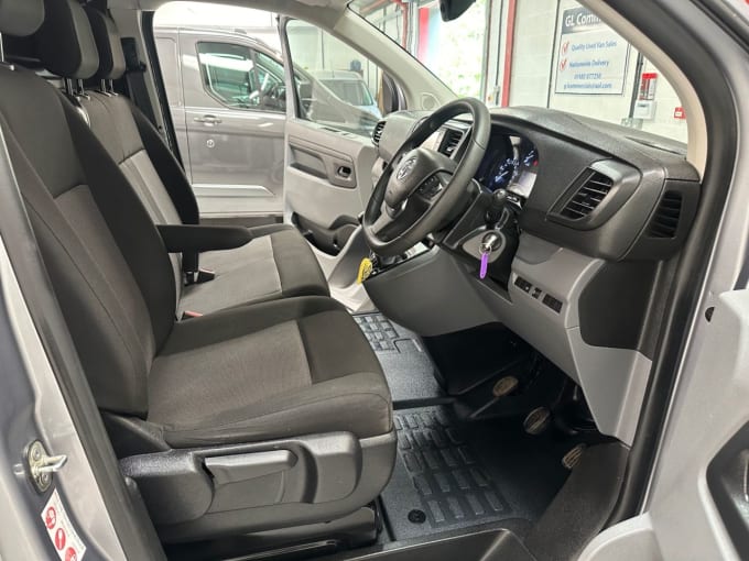 2025 Vauxhall Vivaro