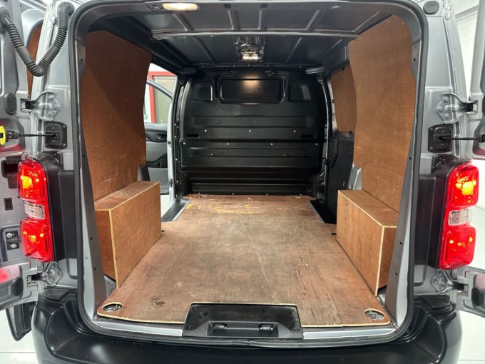2025 Vauxhall Vivaro