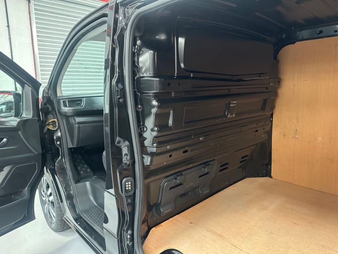 2025 Renault Trafic