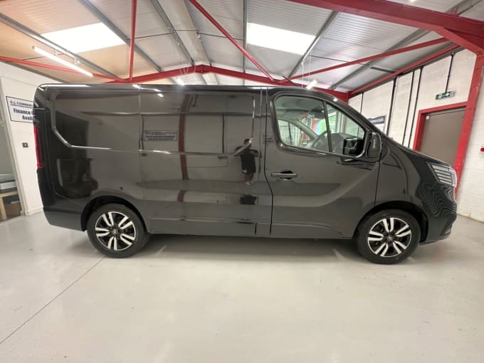 2025 Renault Trafic