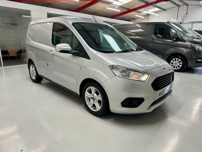 2025 Ford Transit Courier
