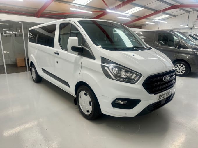 2025 Ford Transit Custom