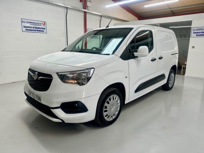 2025 Vauxhall Combo