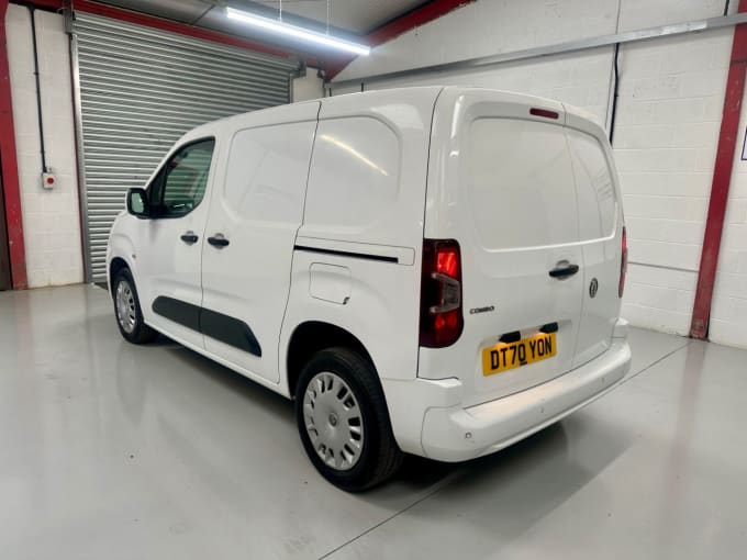 2025 Vauxhall Combo
