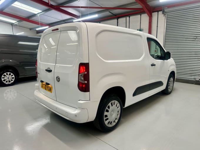 2025 Vauxhall Combo