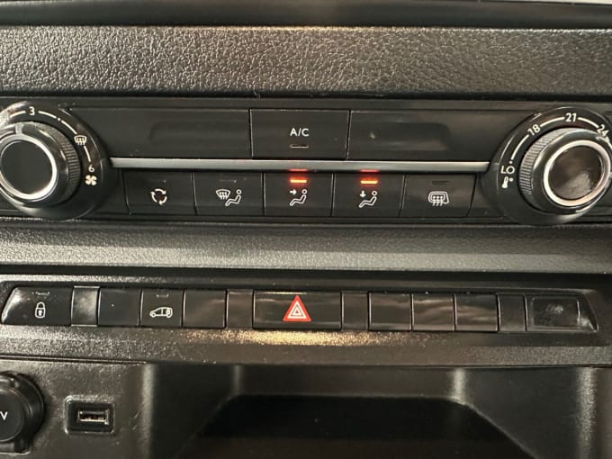 2025 Vauxhall Vivaro