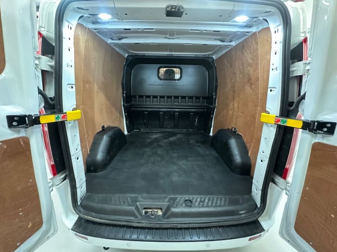 2025 Ford Transit Custom