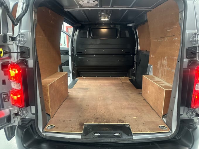 2025 Vauxhall Vivaro