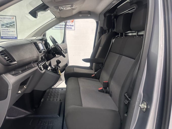 2025 Vauxhall Vivaro