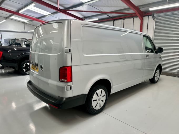 2025 Volkswagen Transporter