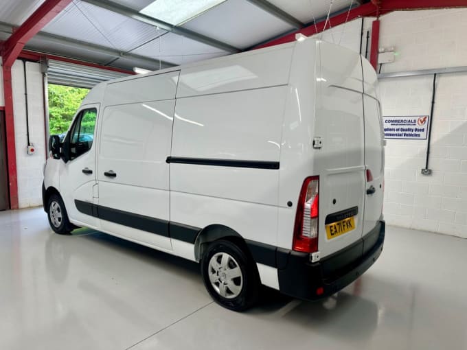 2021 Renault Master