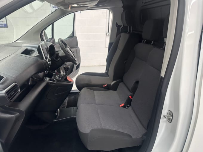 2025 Vauxhall Combo