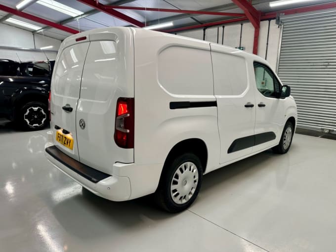 2025 Vauxhall Combo