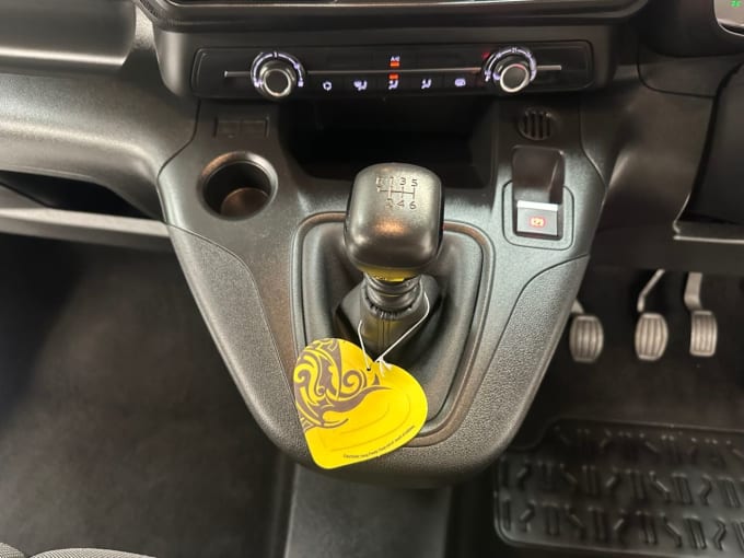 2025 Vauxhall Combo