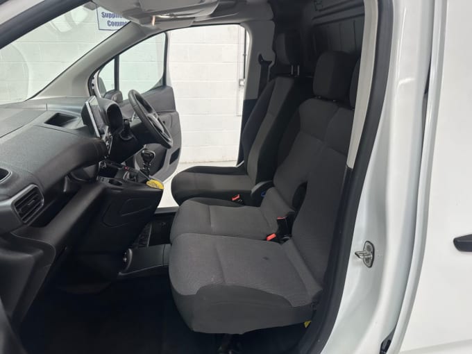 2025 Vauxhall Combo