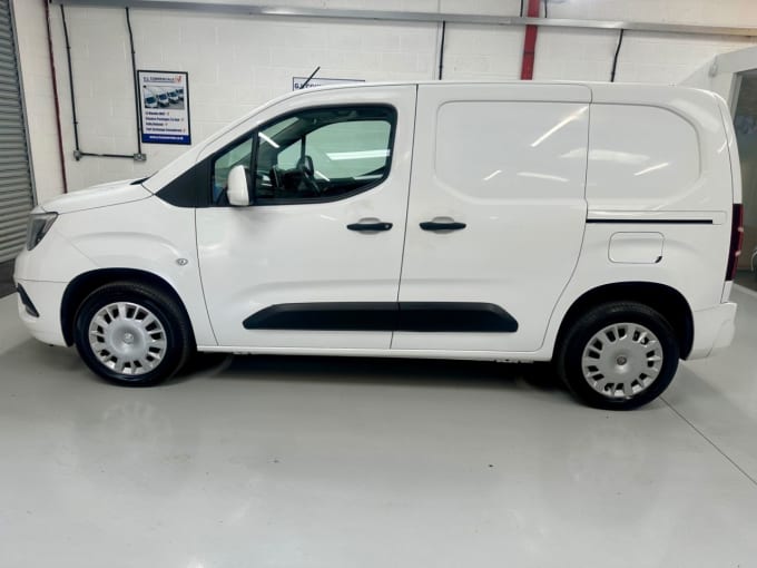 2025 Vauxhall Combo