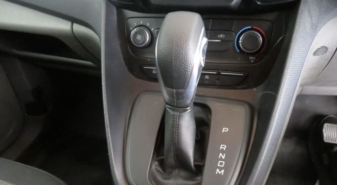 2025 Ford Transit Connect