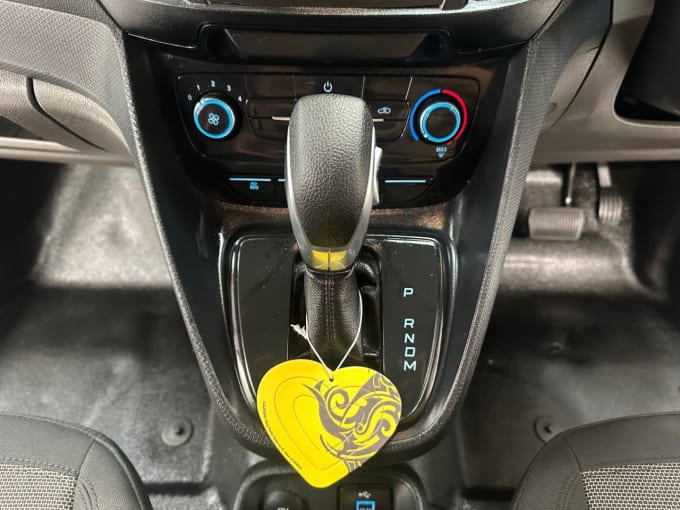 2025 Ford Transit Connect