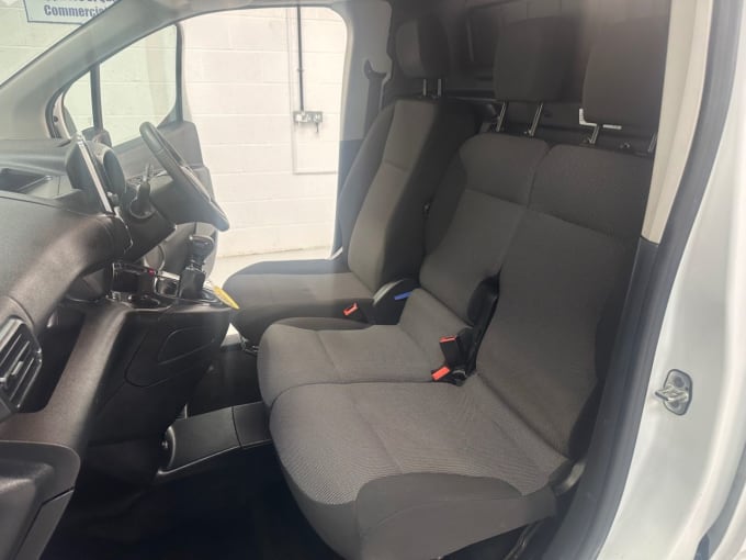 2025 Vauxhall Combo