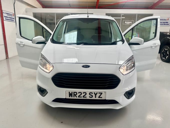 2025 Ford Transit Courier